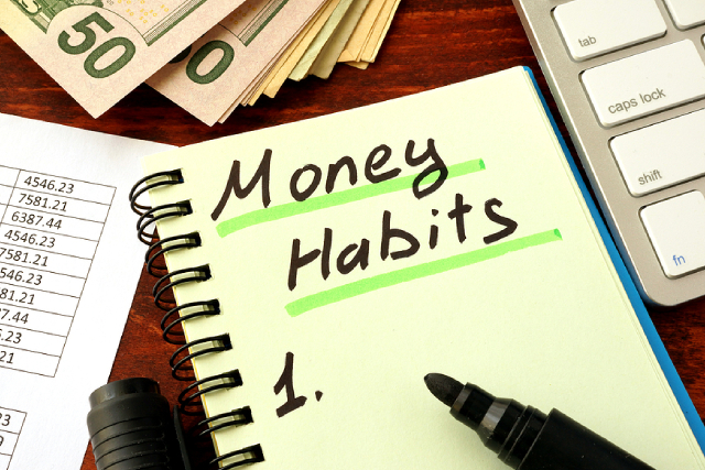"Bad Money Habits" to Break in 2026 If You Need a Loan