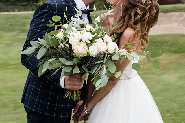 Best Months to Get Married in SG Based on Venue Pricing Trends